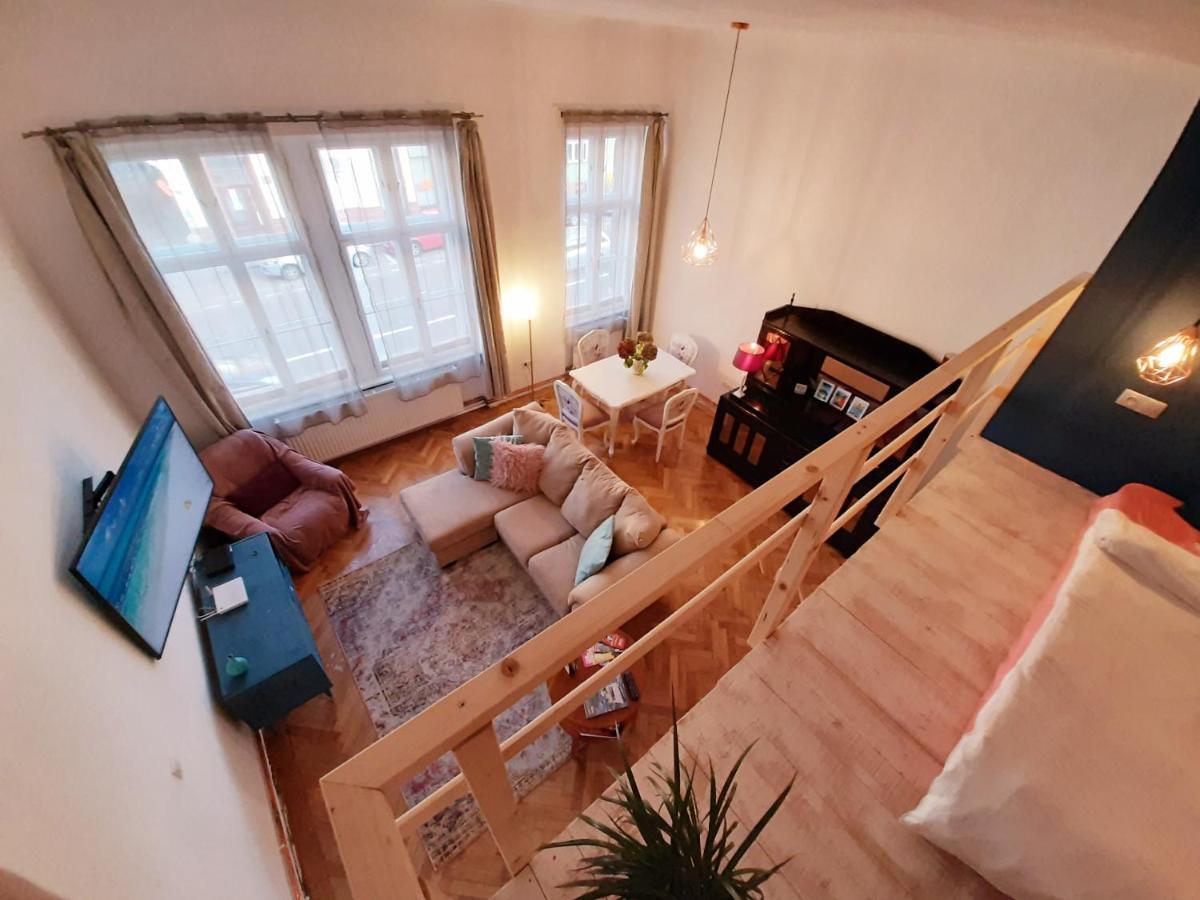 Central Loft Apartment ブラショフ エクステリア 写真